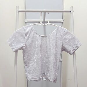 Velvet short sleeve crop top